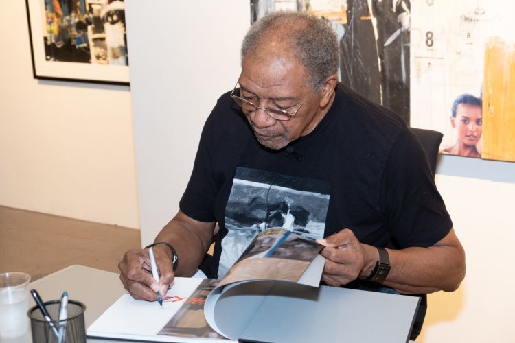 Larry Walker, 88, focused on diversity in his artwork